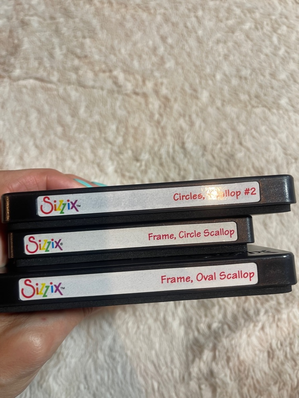 Sizzix Black Die Cutting Pads with Color Logo Accents - Picture 3 of 3